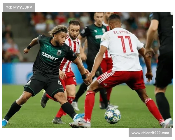 奥林匹亚科斯如何凭借强大实力与战术赢得希腊联赛冠军