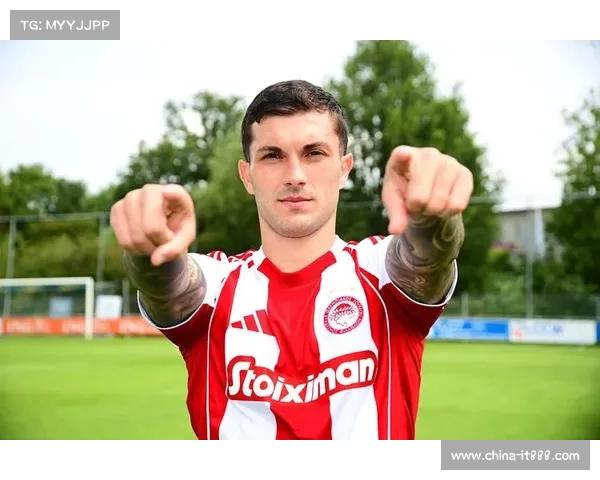 奥林匹亚科斯足球俱乐部如何凭借不懈努力稳居希腊足坛霸主地位